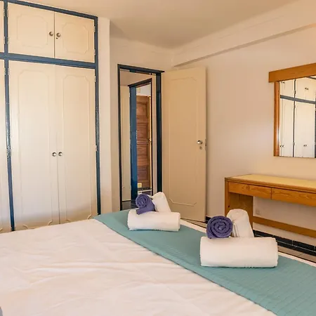 Akisol Rose Ii