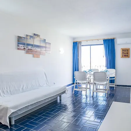 Akisol Rose Ii Apartment